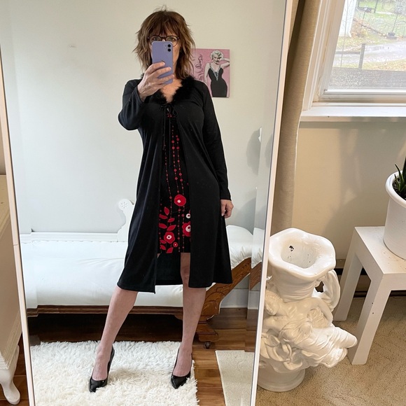 VINTAGE BLACK COVER UP MARABOU FUR TRIM COLLAR TIES LONG SLEEVE LA BELLE - Picture 1 of 12